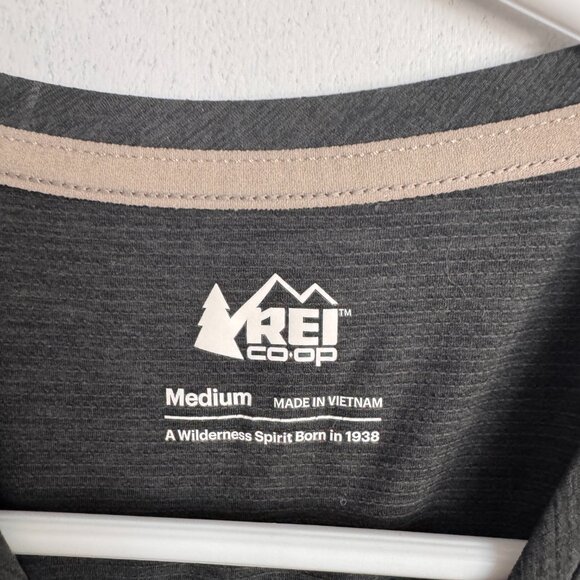 REI Swiftland Runnig T-Shirt - Women's - Picture 3 of 4